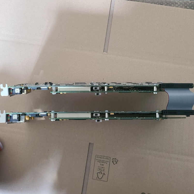 Diglogic D/600JCT-2E1 120채널 디지털 보이스카드--2