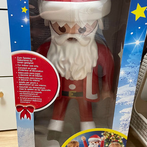 새상품 플레이모빌 6629 XXL 산타 팝니다.