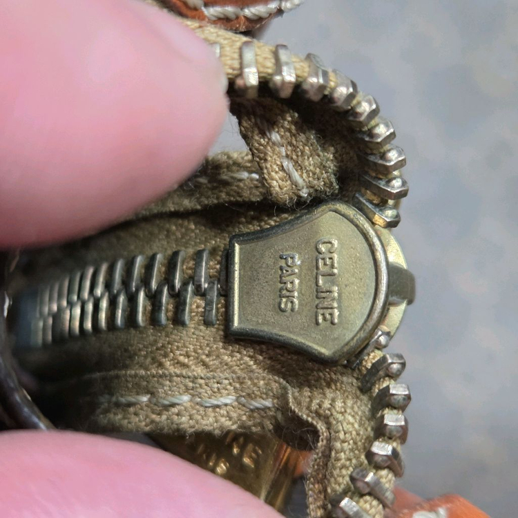 셀린느 마카담 클러치백--9