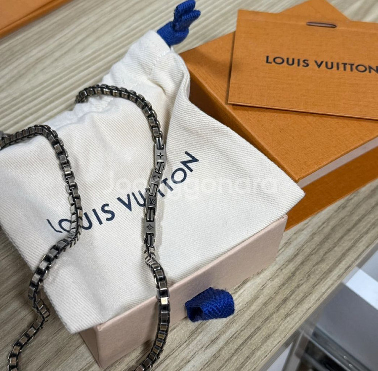 루이비통 LV 테일러 목걸이 M02027--2