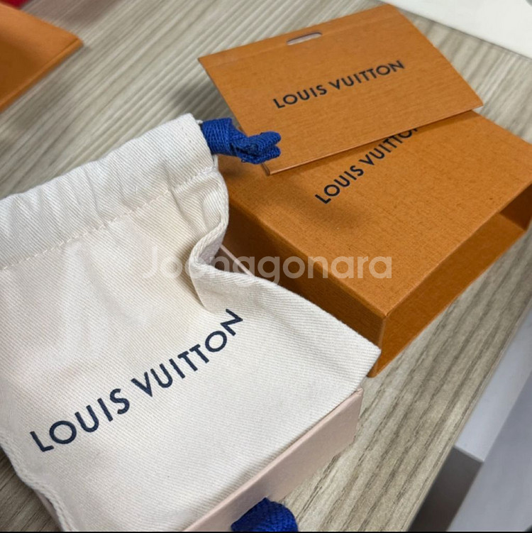 루이비통 LV 테일러 목걸이 M02027--4