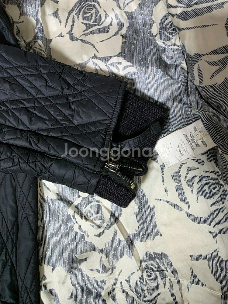 발렌티노 패딩 실크--7