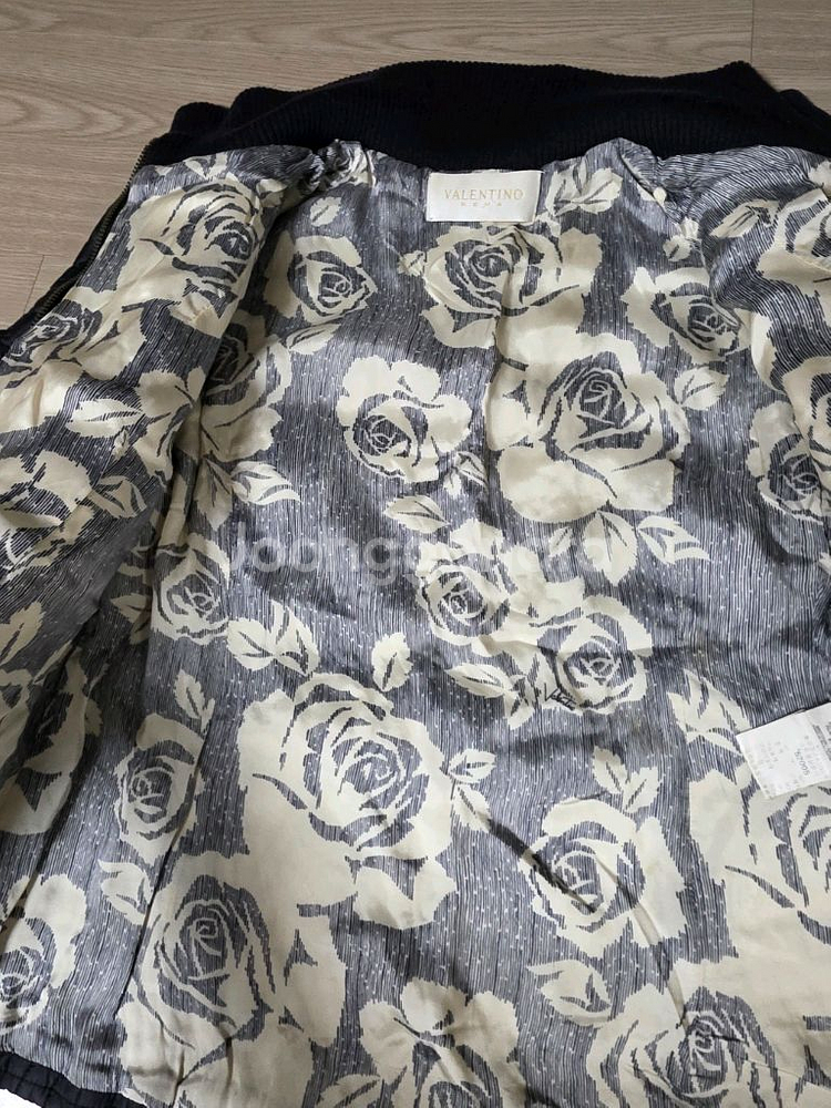 발렌티노 패딩 실크--8