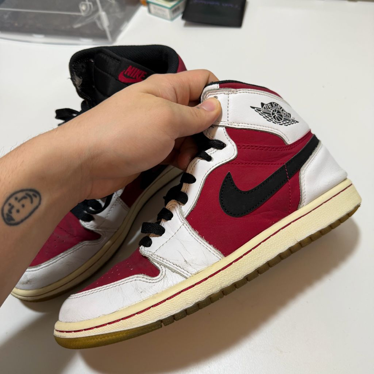 나이키 에어 조던 1 카마인 하이 260mm 이미지
