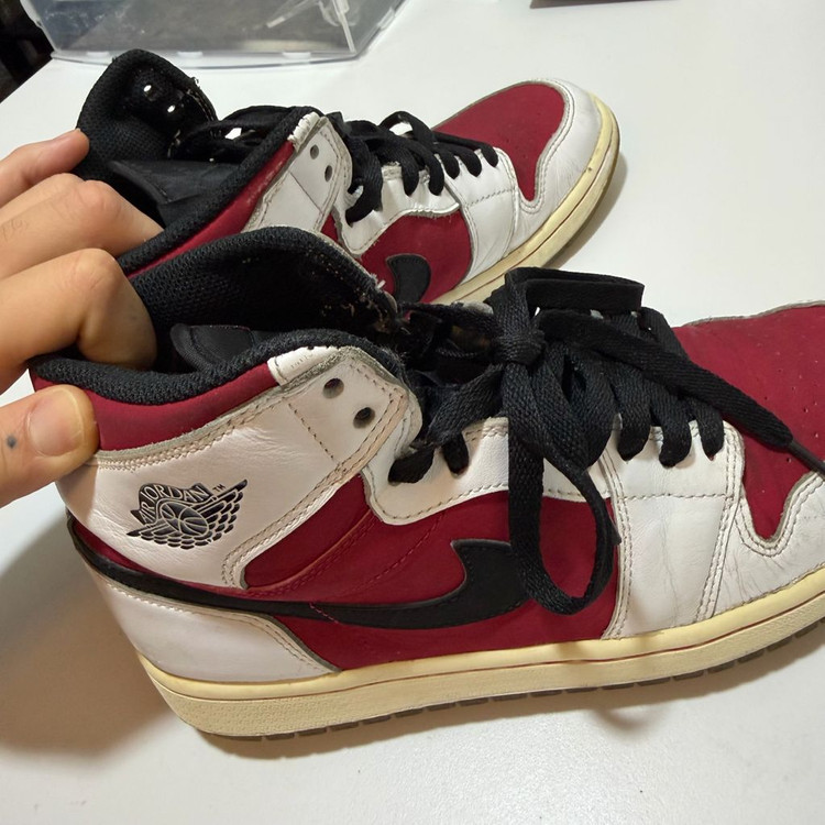 나이키 에어 조던 1 카마인 하이 260mm 이미지