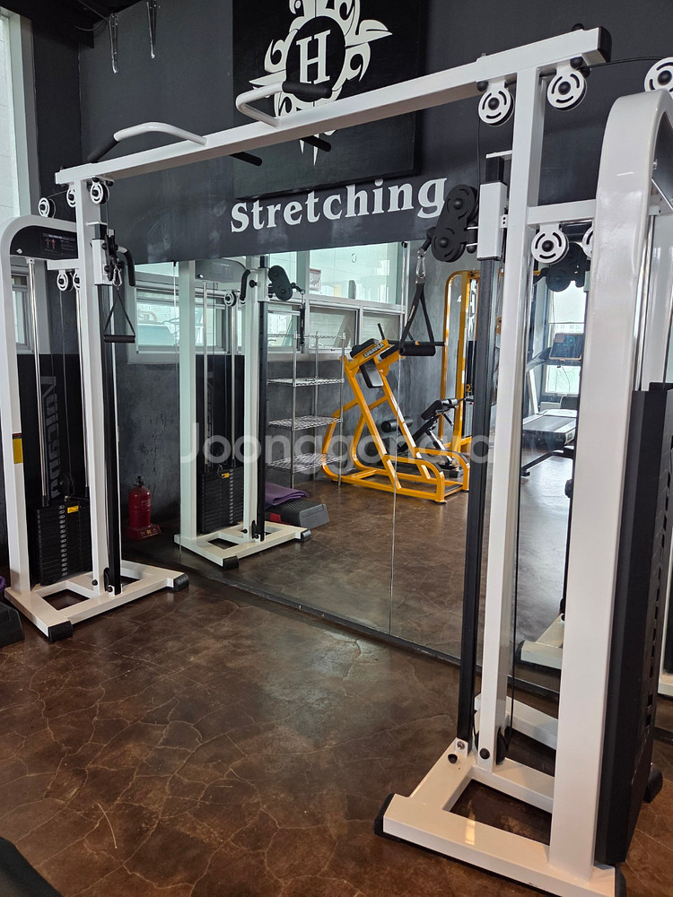 헬스장 운동기구 세트--1