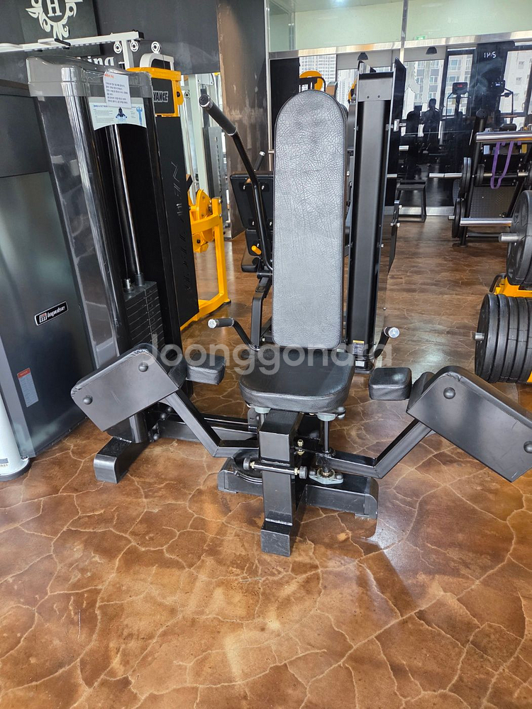 헬스장 운동기구 세트--2