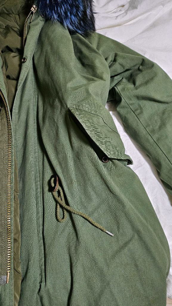 라쿤퍼 다운 패딩 야상점퍼--2