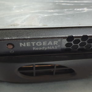 NETGEAR RNR-4C 4LFF NETGEAR ReadyNAS 2100 4LFF NAS Storage