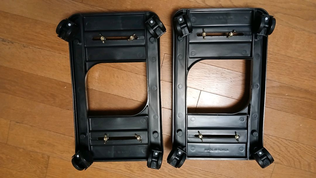 PC본체 받침대 2개(미사용품)--1