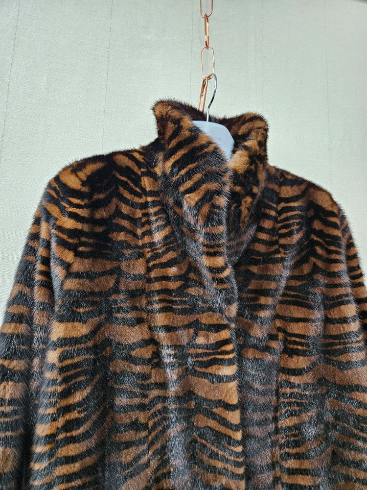 동우모피 사가밍크 지브라통밍크코트 55~66--2
