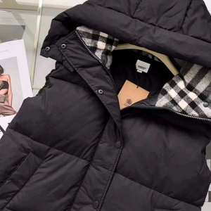 [미착용/텍있음] 롱 패딩 조끼 팝니다