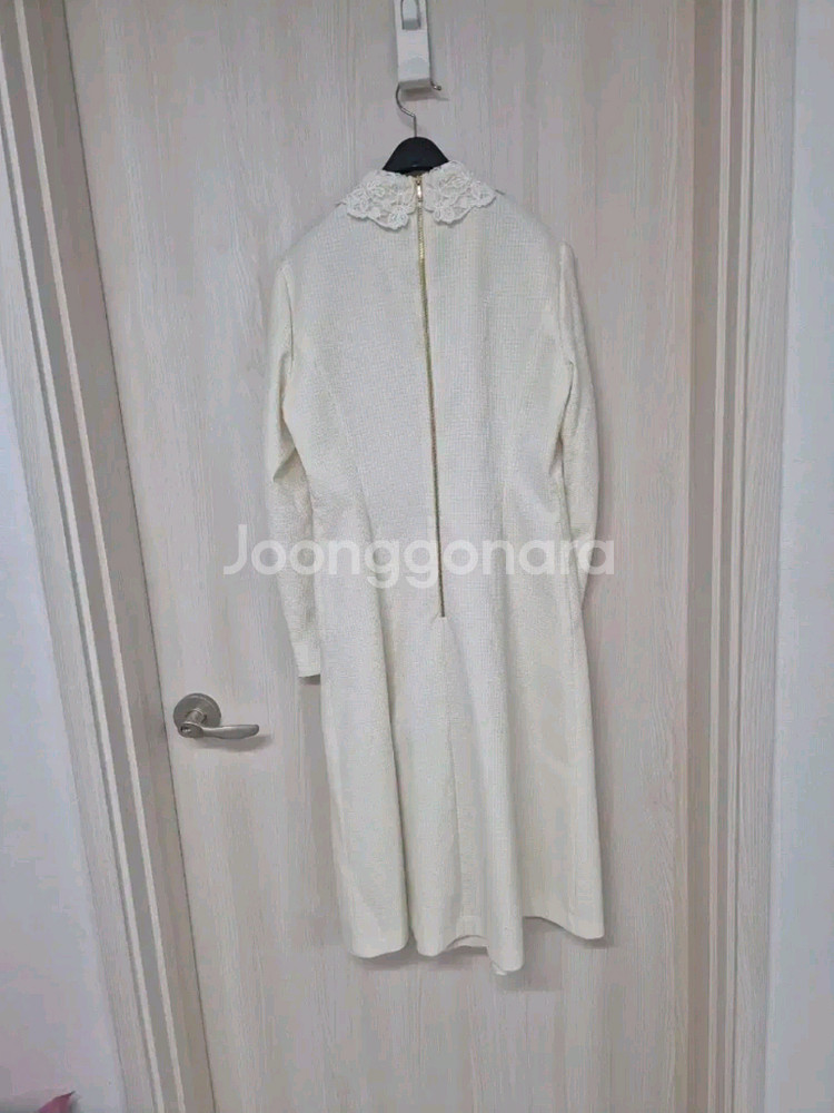 모조에스핀 레이스카라 원피스--8