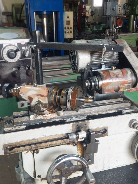 소형원통연마기 소형원통연삭기 원통연마기 이미지