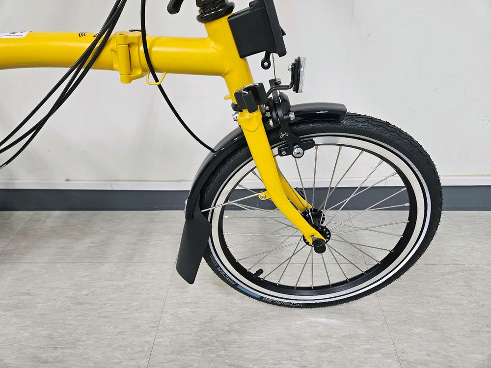 2025년식 브롬톤 C라인 M6R 옐로우 범블비 에디션 새제품--4