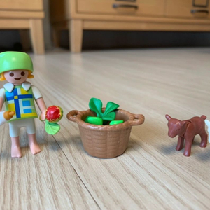 플레이모빌 4674 소녀와 아기염소