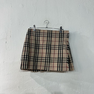 버버리 울 미니스커트 27