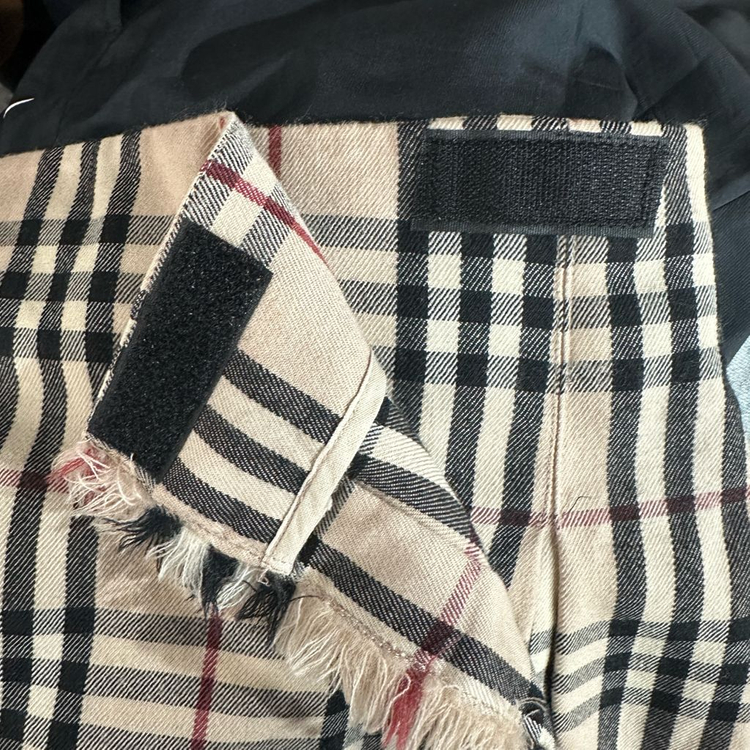 버버리 울 미니스커트 27--3