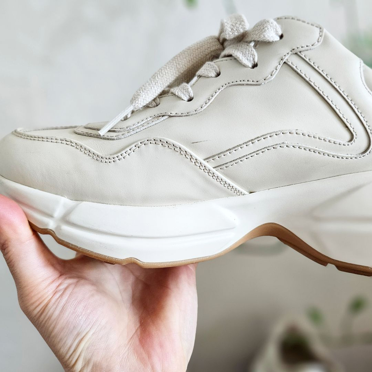 [구찌정품] 디즈니 미키마우스 라이톤 스니커즈 판매합니다. 이미지