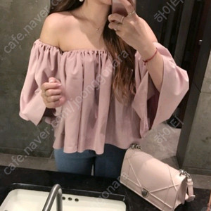 오프숄더 블라우스 프리사이즈 더스트핑크 이미지