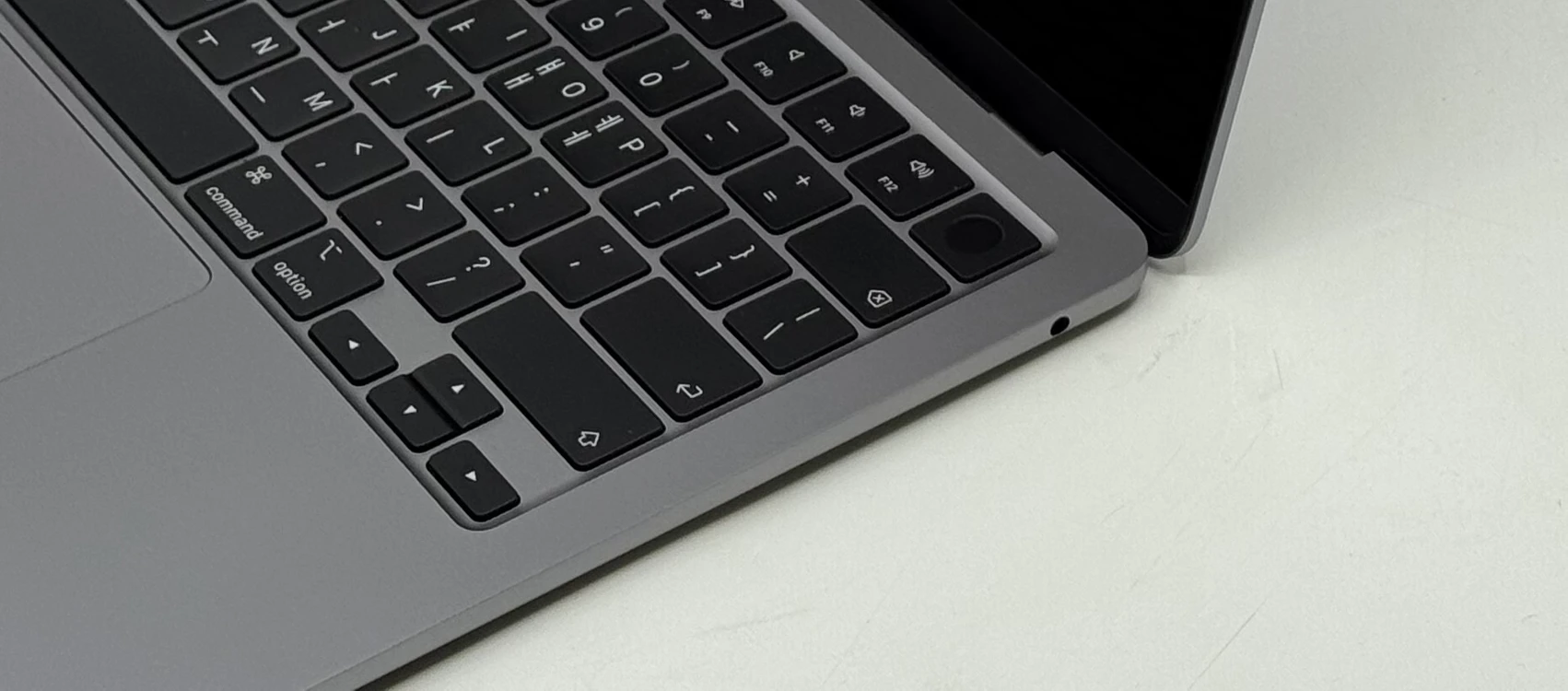 맥북에어13 M2 256GB 그레이 사이클85 중고노트북 APPLE 애플 이미지
