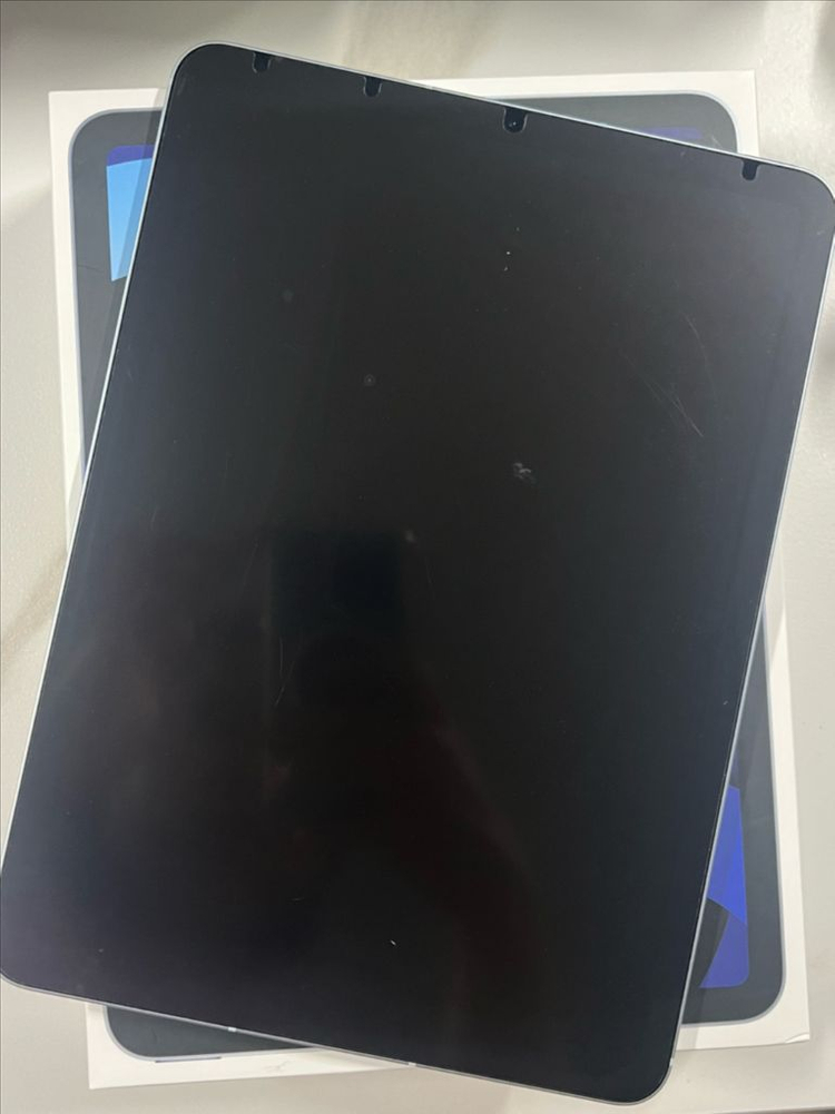 아이패드에어4세대 256GB(셀룰러) + 애플펜슬2세대 (완전거의새것 60만)--2