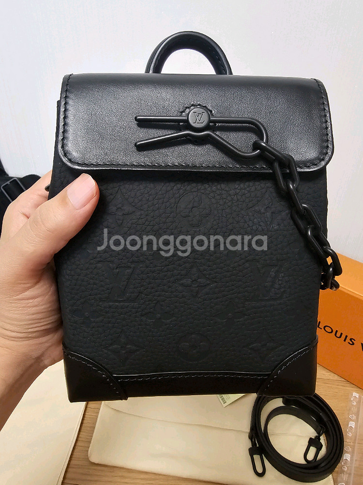 루이비통 토리옹 스티머 나노 크로스백 24년 신형 (새상품)--4