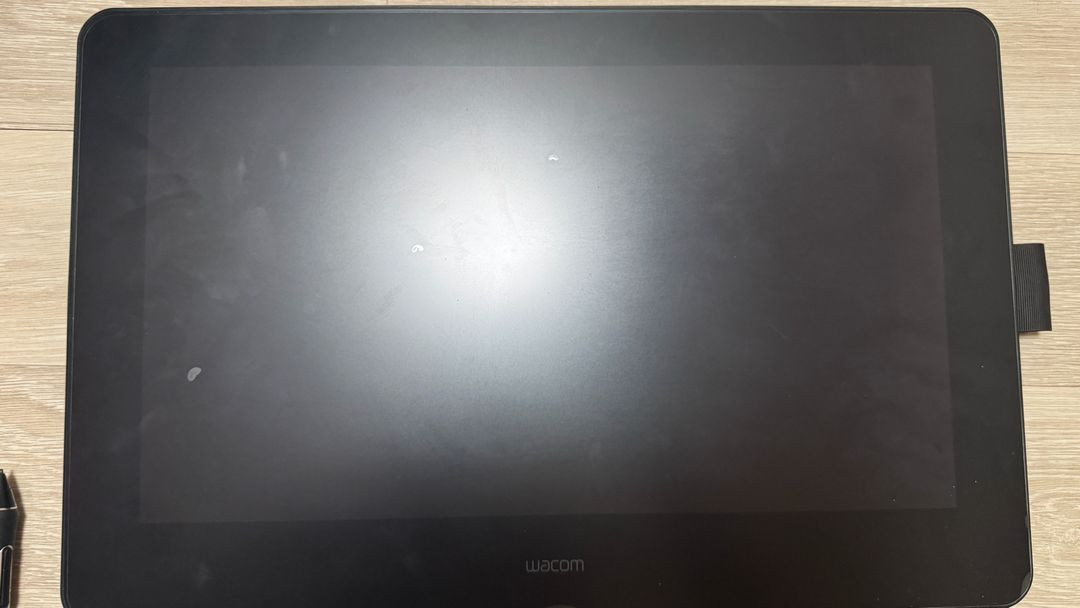 와콤 신티크 프로 16 DTH167--1