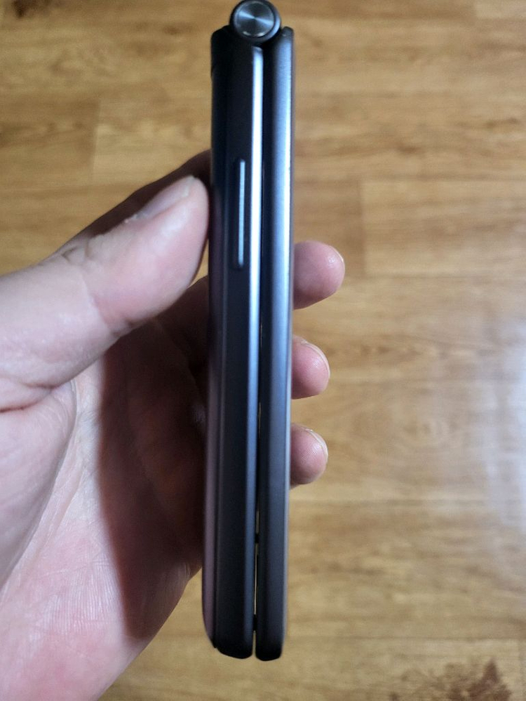 갤럭시폴더2 32기가 그레이 이미지