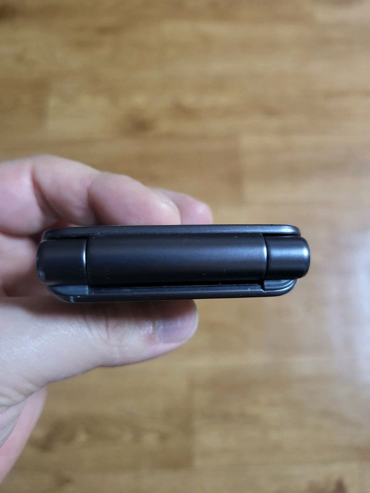 갤럭시폴더2 32기가 그레이 이미지