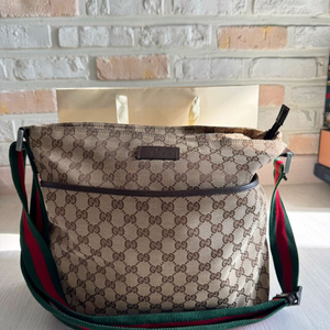 구찌 삼선 페브릭 크로스백 판매합니다 정품