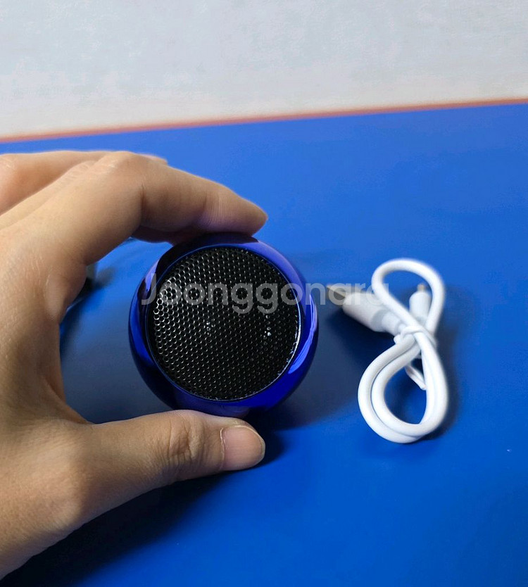 여행 휴대용 블루투스 스피커 새상품--4