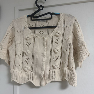 마론에디션 크롭 가디건 이미지