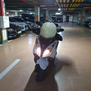 킴코 다운타운 125cc 2013년식 스쿠터