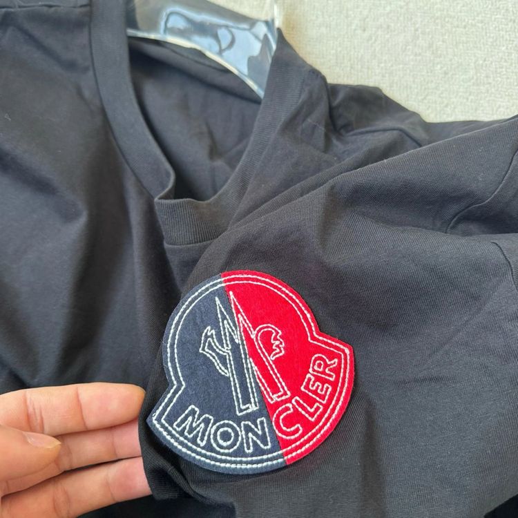 몽클레어 남자 롱슬리브 티셔츠--1