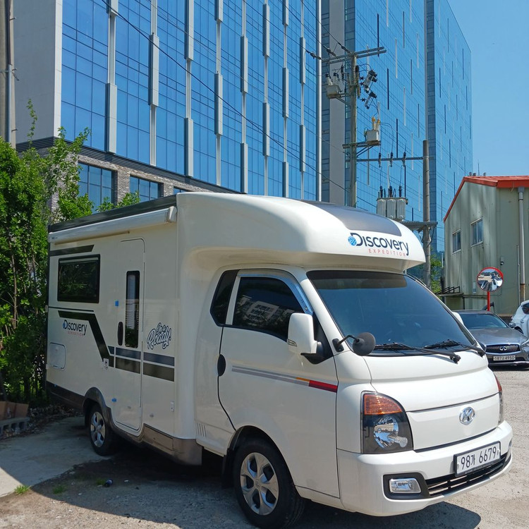 캠핑카 k1업체 팝니다 이미지