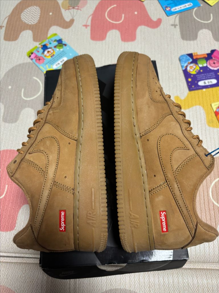 [265]나이키x슈프림된장포스 이미지