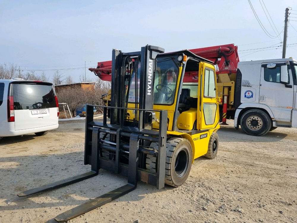 현대 포렉스 4.5톤 자동발 디젤중고지게차 이미지