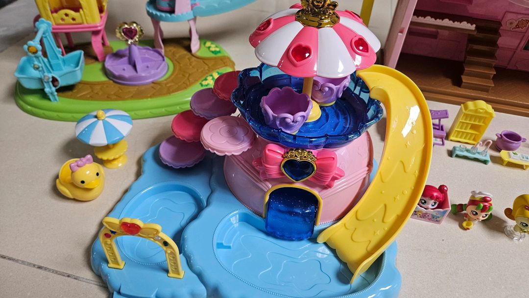 캐치티니핑 스쿨,놀이터,워터파크 세트 택포--1