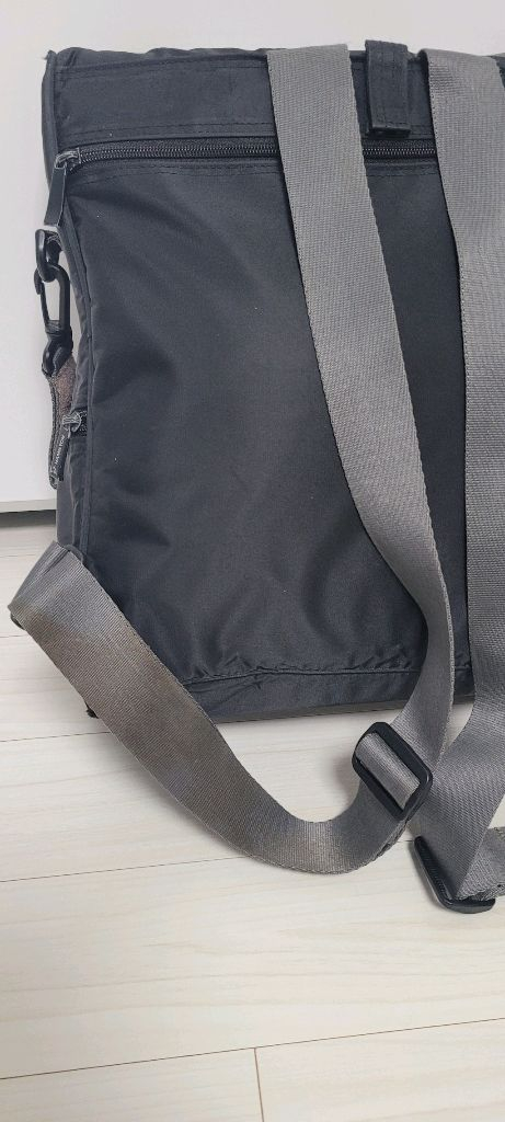 제이해밀턴 백팩 기저귀가방 프라다원단 한손오픈가능 방수 보온보냉--6