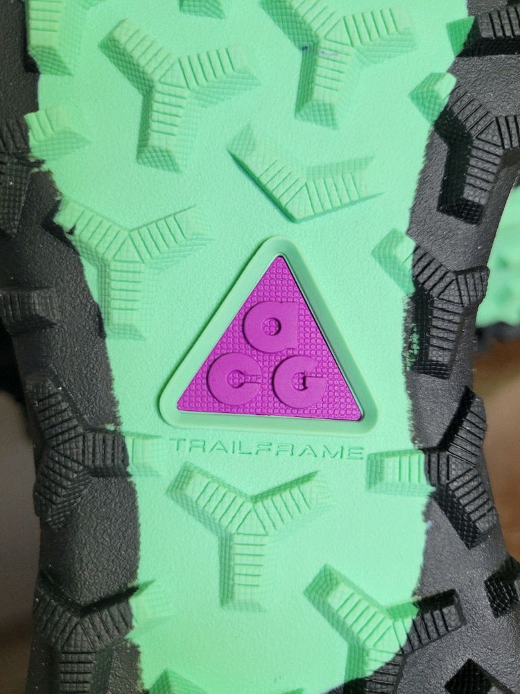 (새상품) 나이키 ACG 트레일 트레킹화 스모크퍼플--8