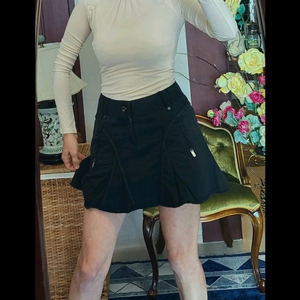 아르마니 익스체인지 AX 하이웨이스트 나팔 스컷