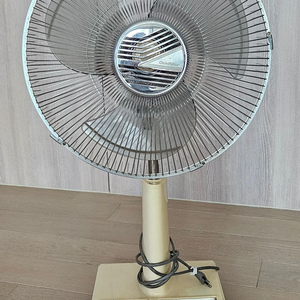 골드스타 레트로 선풍기 판매합니다. 이미지