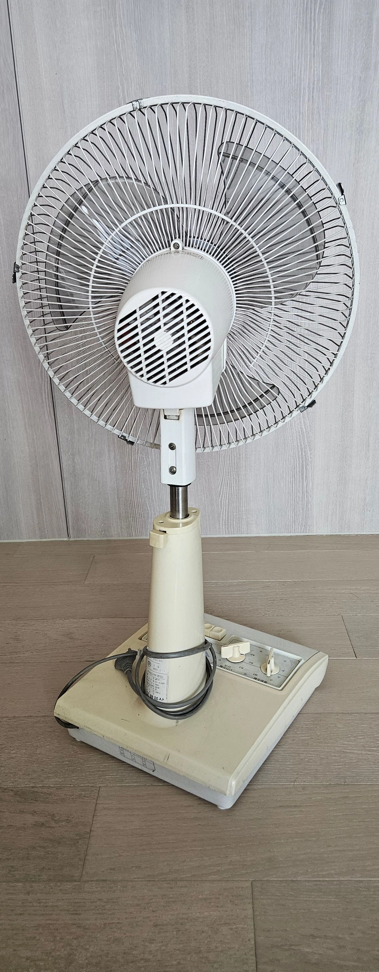 골드스타 레트로 선풍기 판매합니다. 이미지