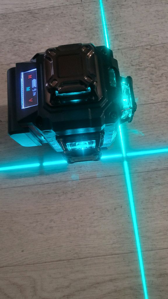 배터리추가 신형밀워키 레이저 레벨기 16라인--4