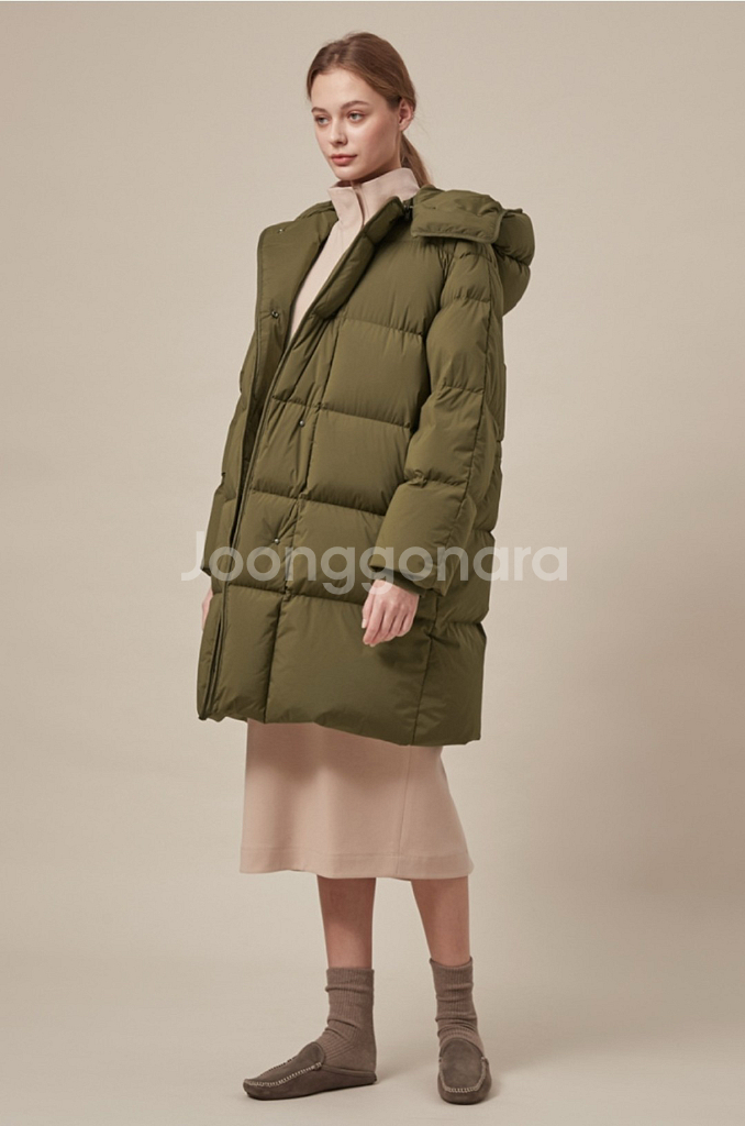 한섬 더 캐시미어 구스다운 패딩--2