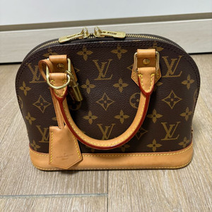 루이비통 알마BB 이미지