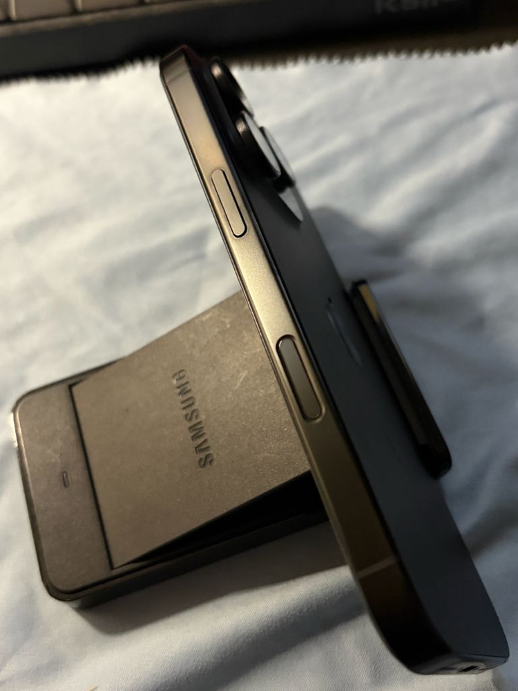 아이폰 16프로--4