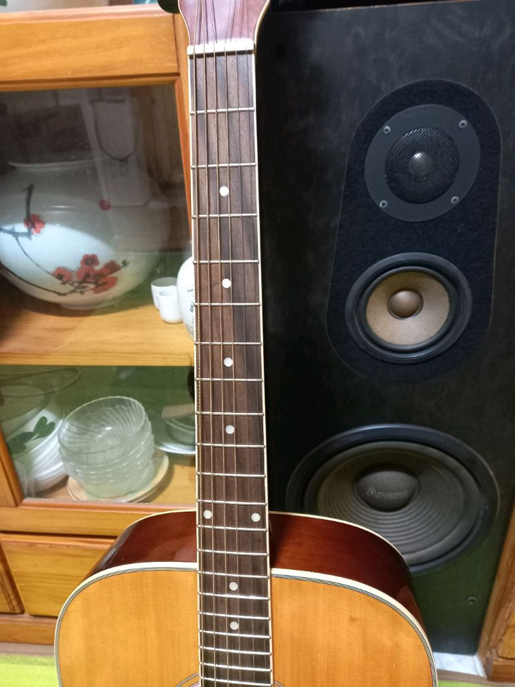 중고 데임 통기타( IRIS D70),가방 50000원--2