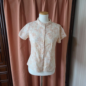 NOI-DITTA노이디타반팔플라워플로럴레이스볼륨퍼프블라우스아이보리/피치42 이미지